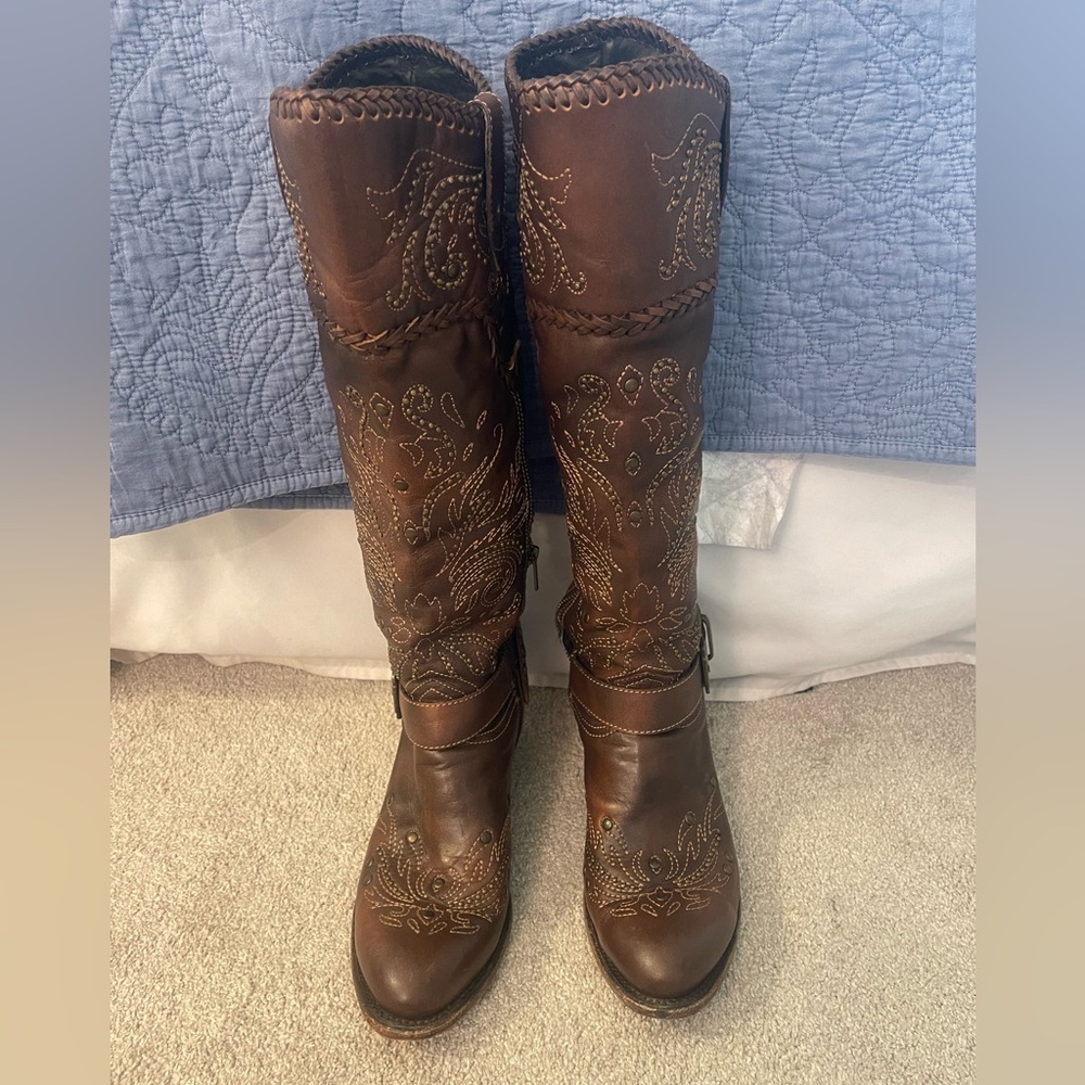 Muro studded leather boots